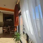 Appartement Sunny - Blloku Tirana, Near