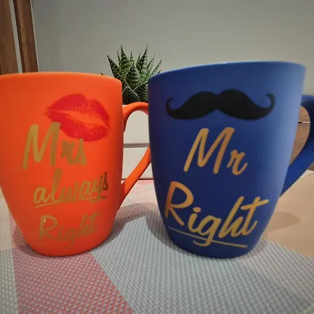 Apartment Sunny - Blloku Tirana, Near *