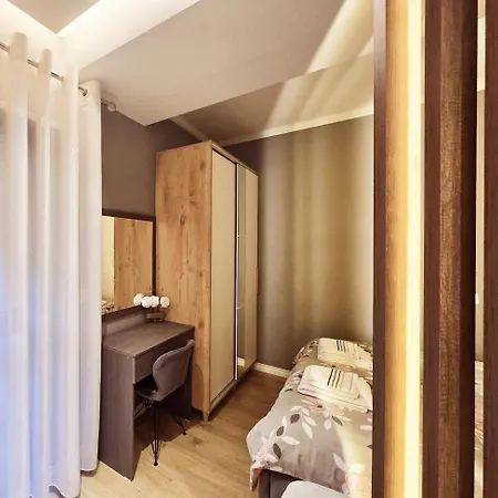 Apartment Sunny - Blloku Tirana, Near *