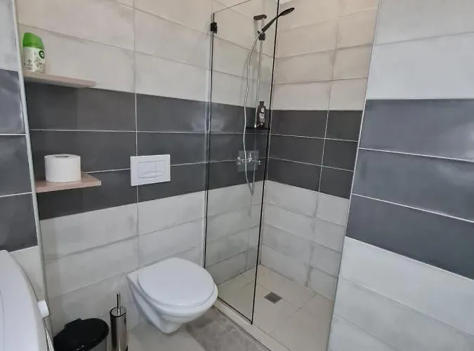 Sunny - Blloku Tirana, Near דירה *