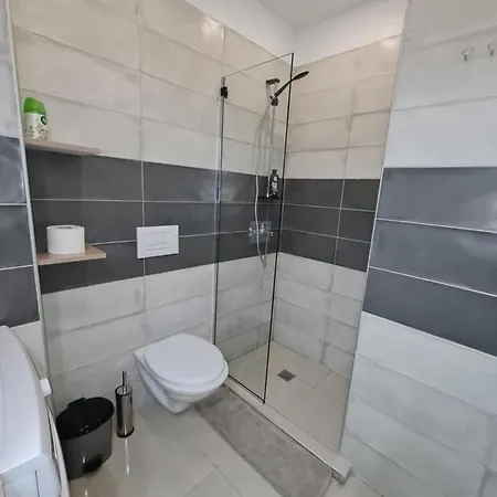 Sunny - Blloku Tirana, Near Apartment *